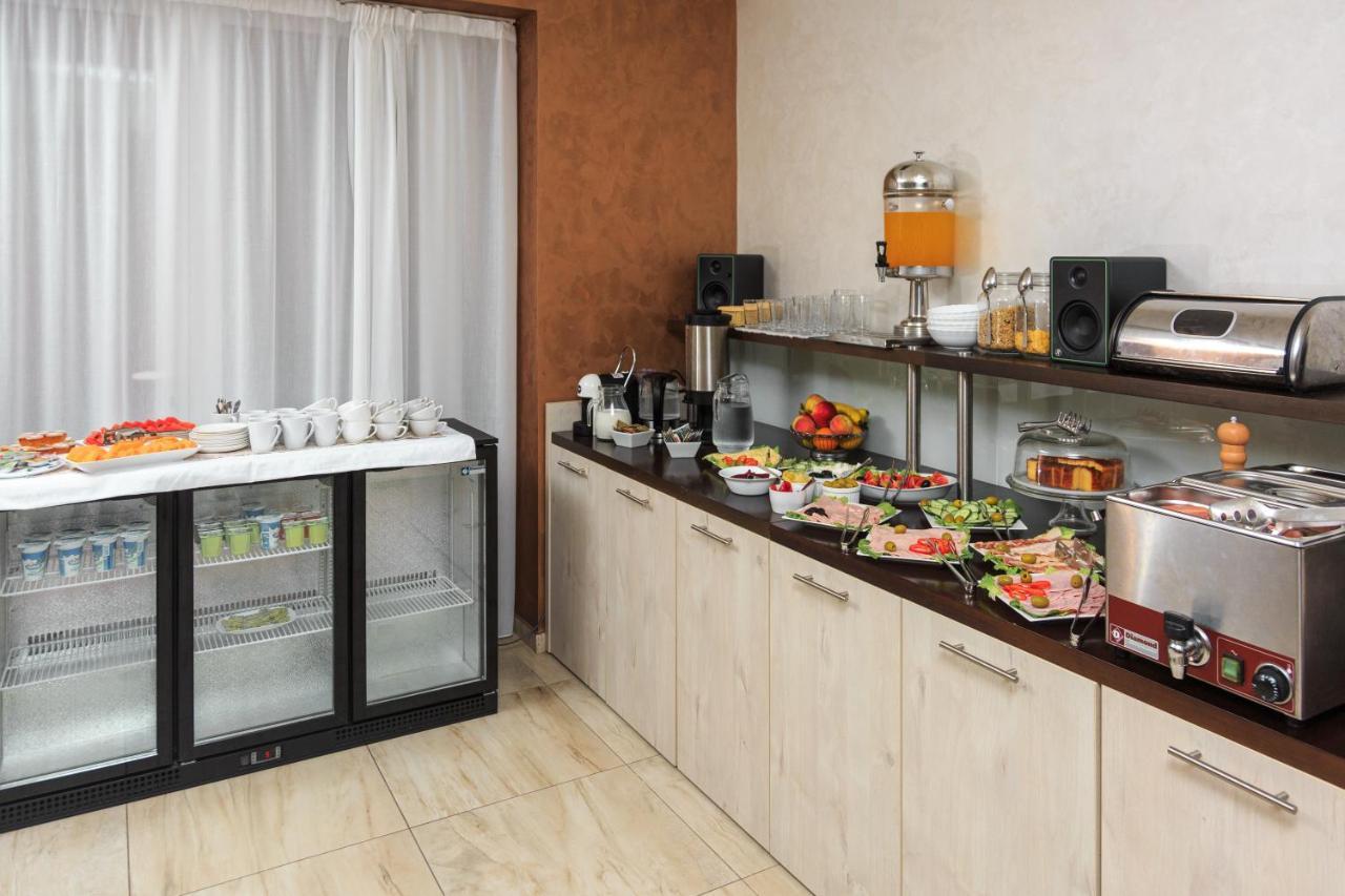 Hotel Maksim Herceg Novi Eksteriør billede