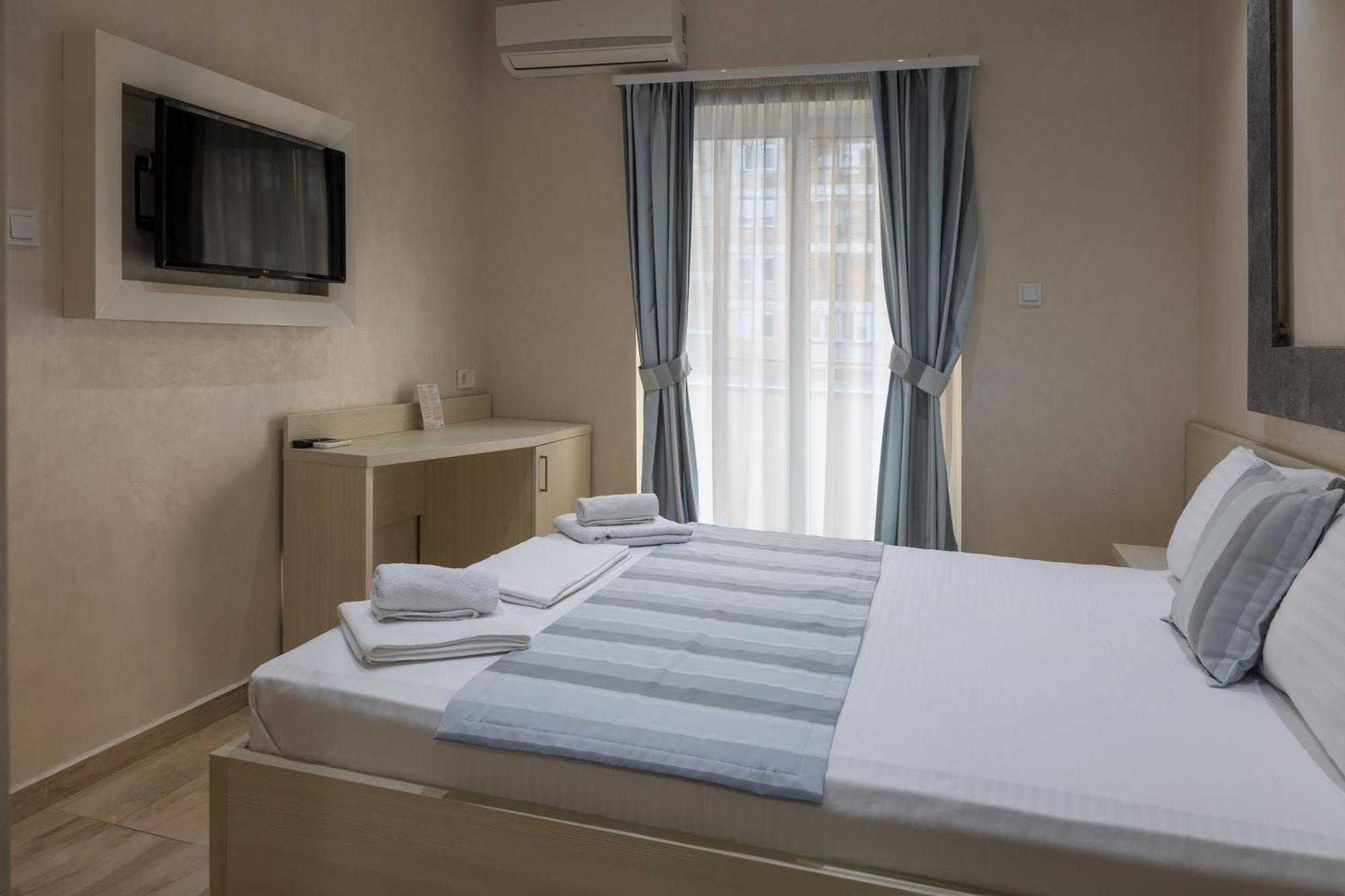 Hotel Maksim Herceg Novi Eksteriør billede