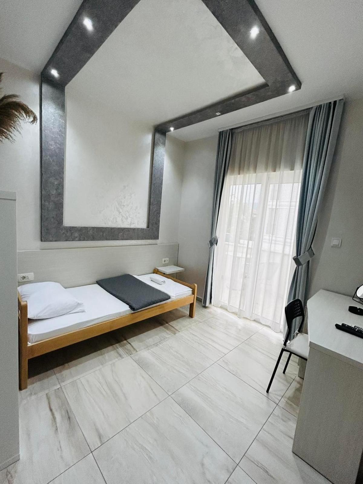 Hotel Maksim Herceg Novi Eksteriør billede