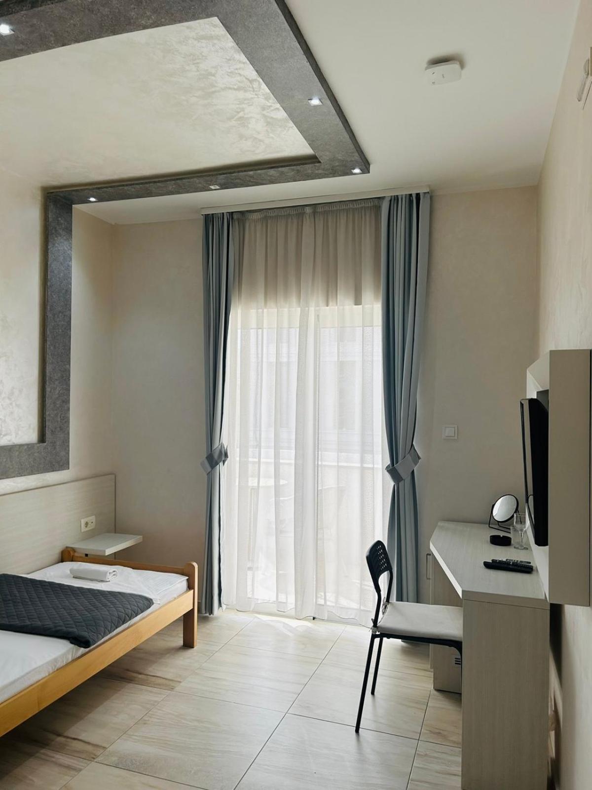 Hotel Maksim Herceg Novi Eksteriør billede